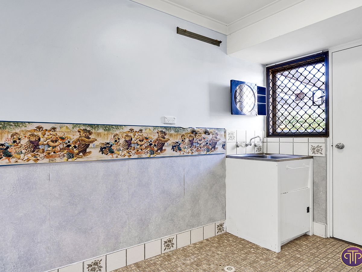 15 Crest Court, Thornlie