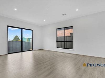 4 / 84 Sutherland Street, Kilmore