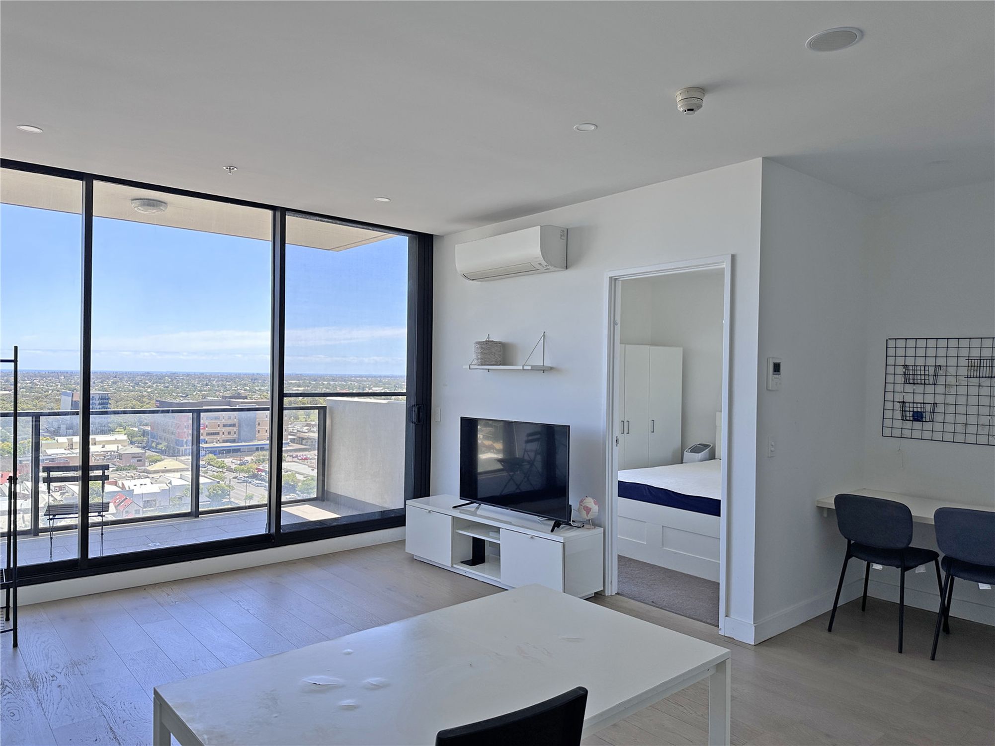 1502 / 156 Wright St, Adelaide