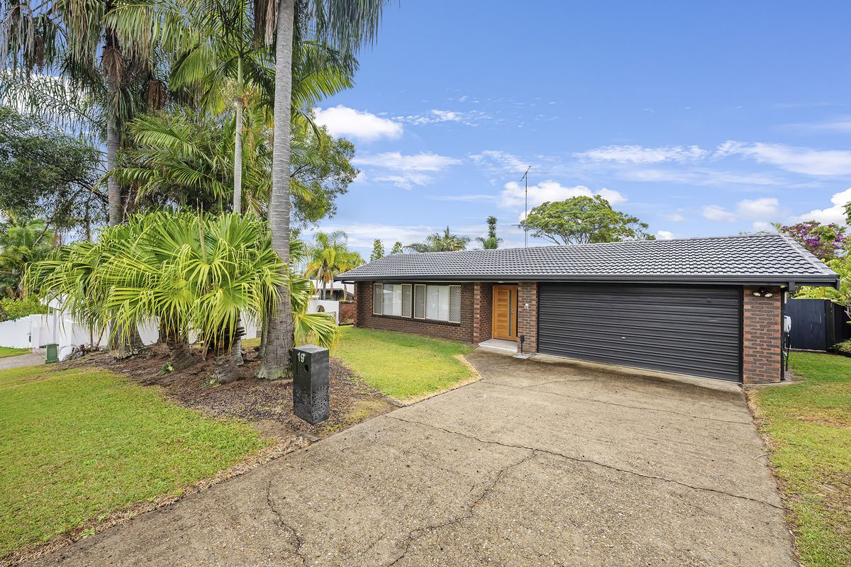 19 Warrigal Crescent, Ashmore