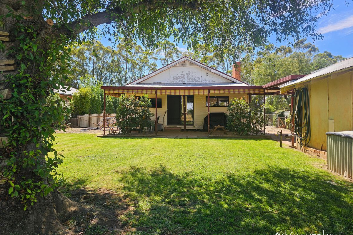 8 Shaw Road, Stanhope