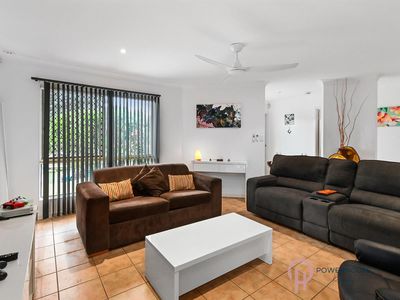 25 Pilosa Street, Redlynch