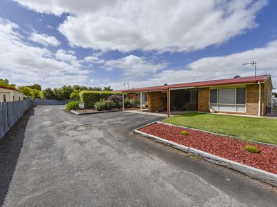 2 / 7 BONSHOR STREET, Millicent