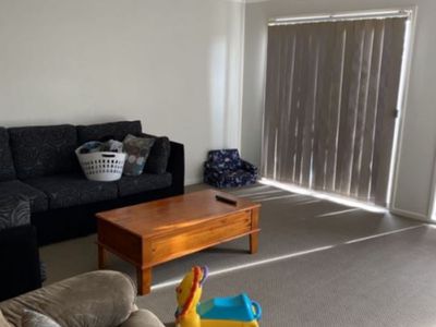24 Blue Jay Crescent, Tarneit