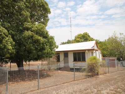12 Marsland Road, Queenton