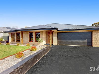 39 Lincoln Parkway, Dubbo