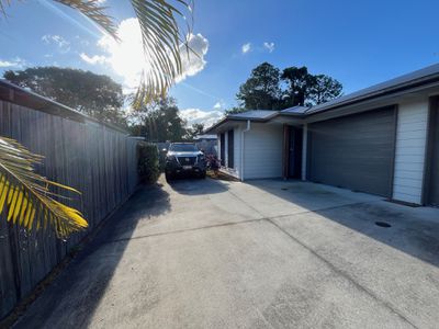 1 / 37C Atlantic Dr, Loganholme