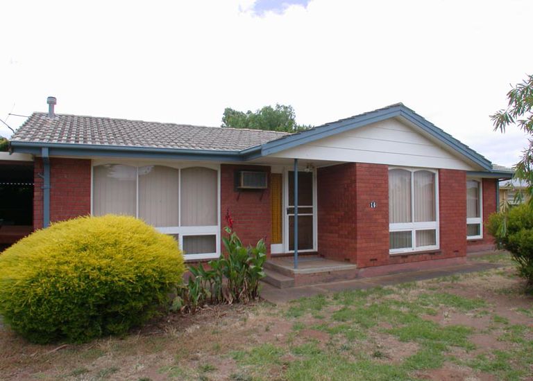 16 Beacon Crescent, Seaford