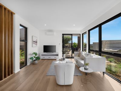 3 / 8 Aurora Close, Mawson