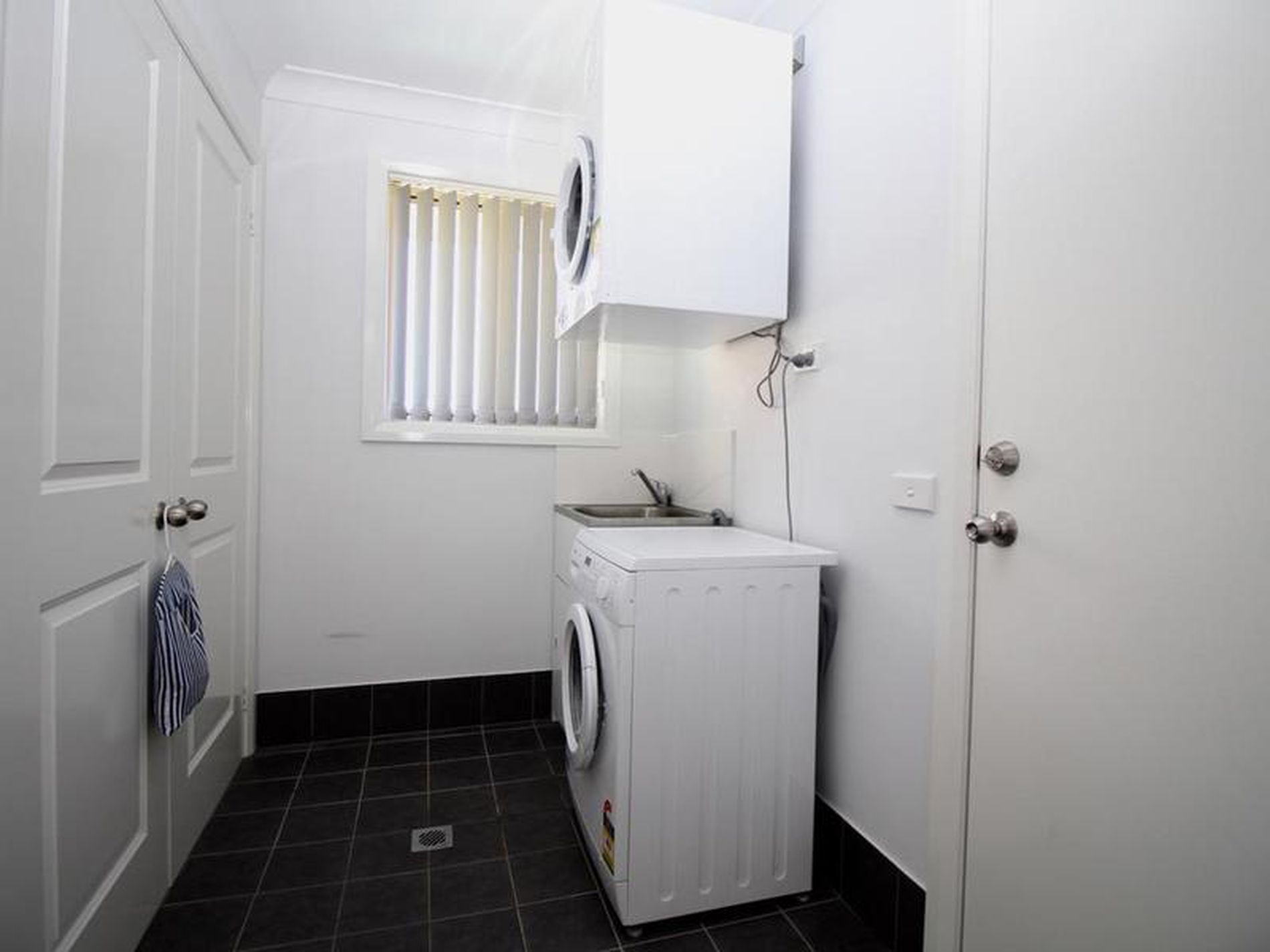 2 Cobb Avenue, Llanarth