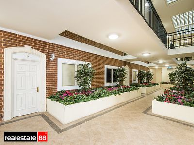 10 / 2 Mayfair Street, West Perth