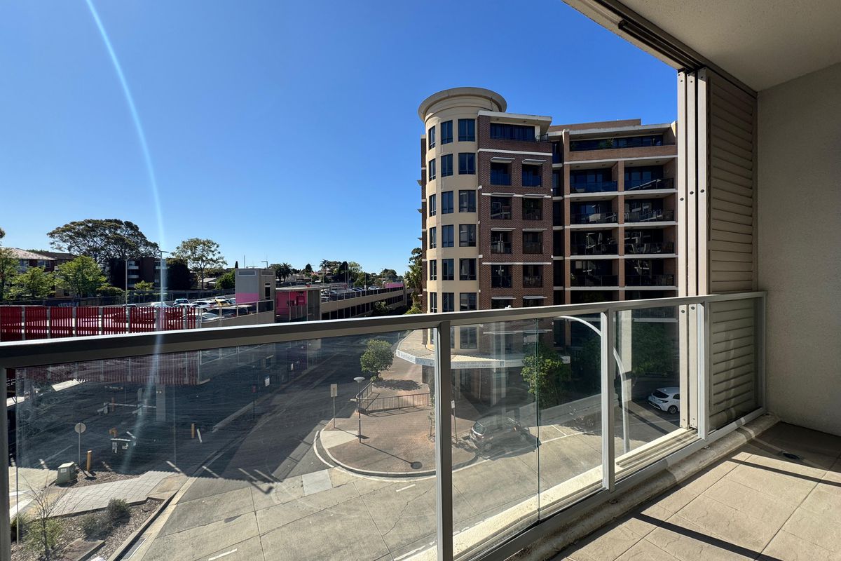 29 / 2A Brown Street, Ashfield