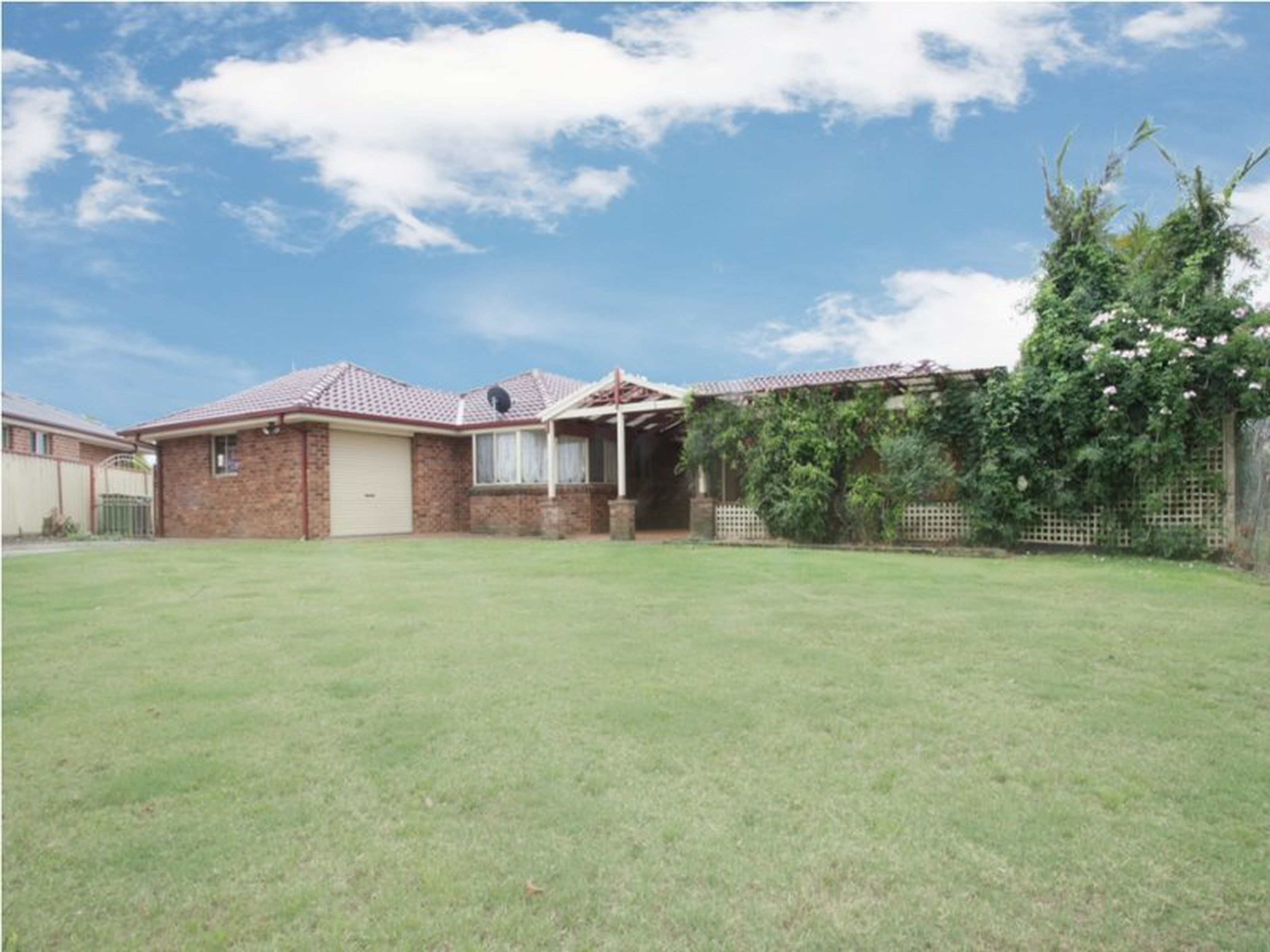 5 Harrower Place , GLENMORE PARK