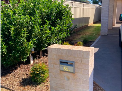 55a Champagne Drive, Dubbo