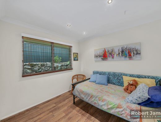 AFFORDABLE NOOSAVILLE ADDRESS image 16