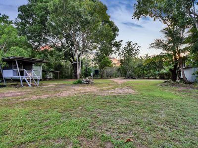 75 Callistemon Rd, Howard Springs