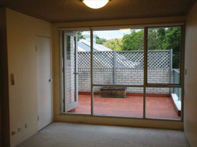 30 / 51 Hereford, Glebe