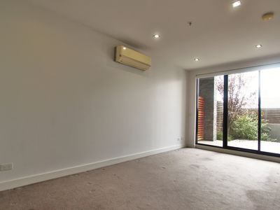 2 / 1295 Toorak Road, Camberwell