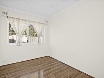 2 / 13 Dibbs Street, Canterbury