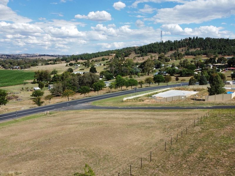 13 Winton Street, Canowindra