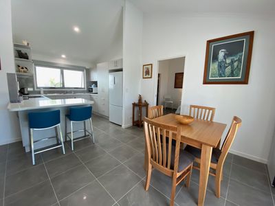 1 Sanctuary Point Close, Point Vernon