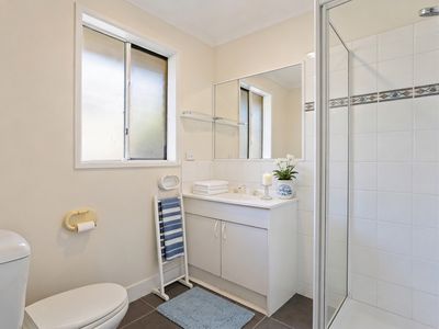 23 Dorothy Cres, Mornington