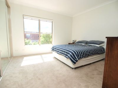 4 / 247E Burwood Road, Concord