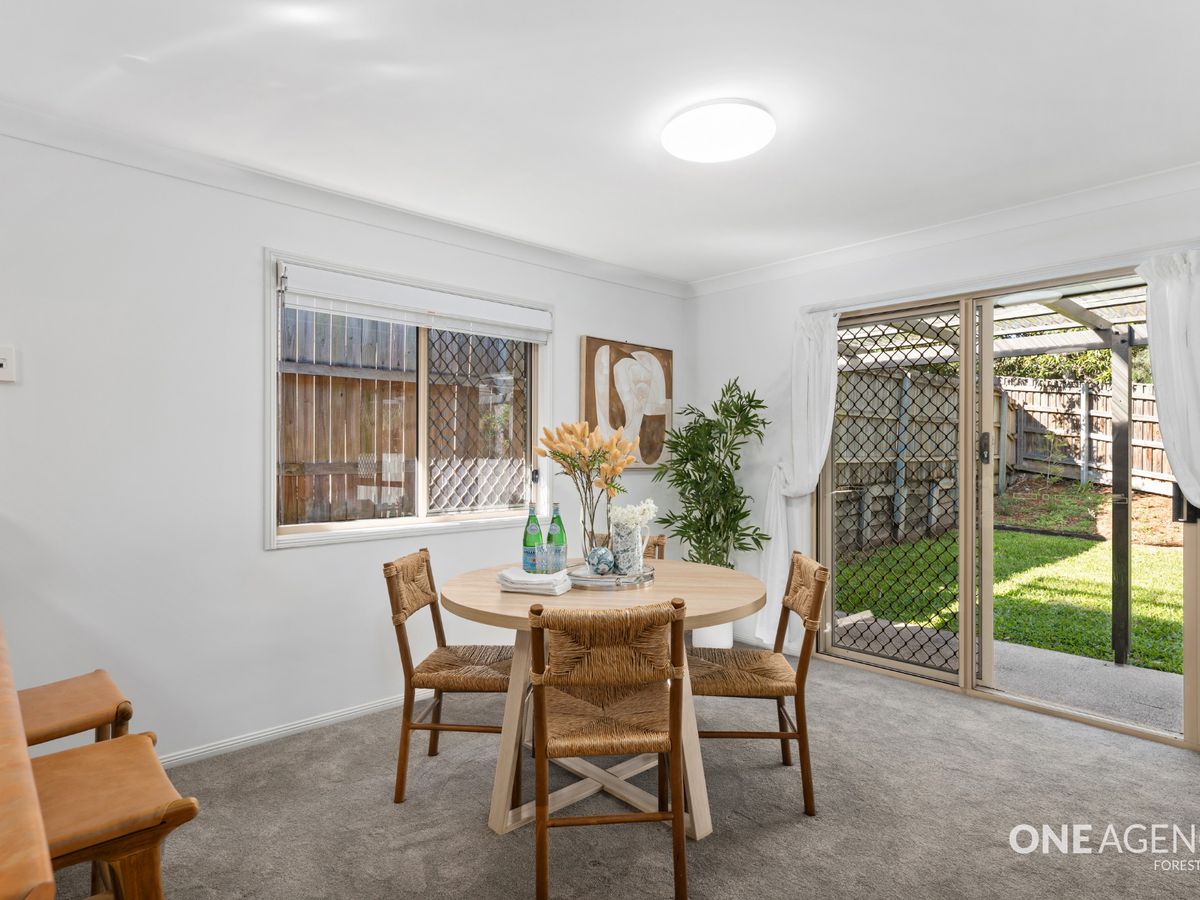 4 Lockyer Court, Forest Lake