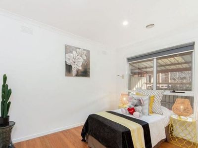 3 / 4 Smart Street, Sunshine West