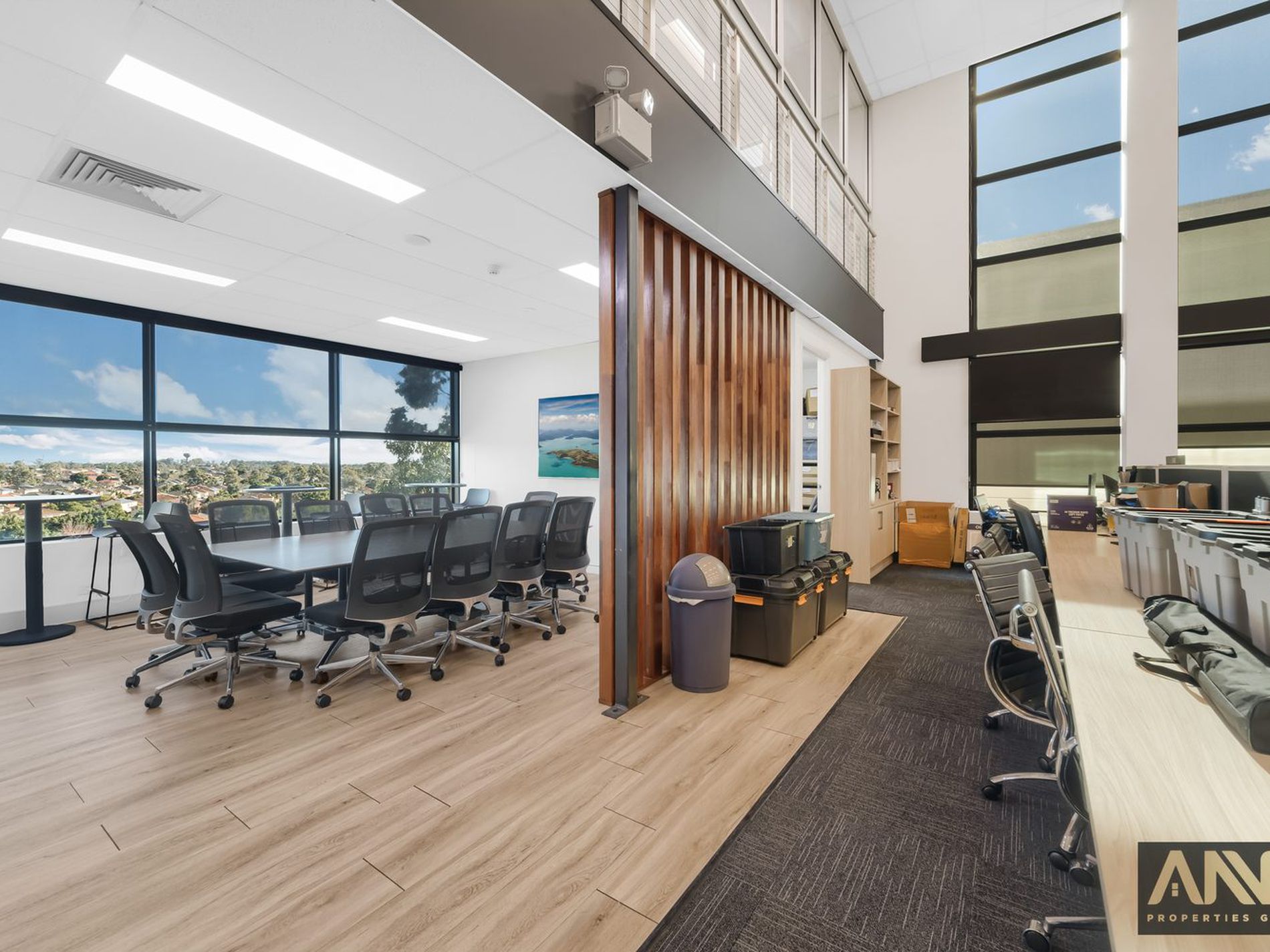 Tenanted Showroom and Office Investment Near Bella Vista Metro — image 7