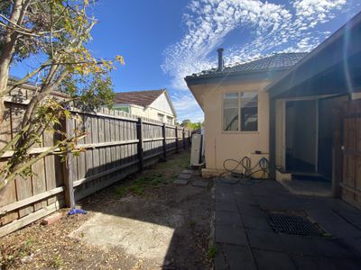 1 / 4 Margot Street, Chadstone