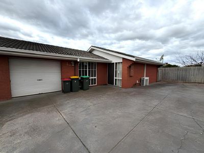 13B Moffatt Crescent, Hoppers Crossing