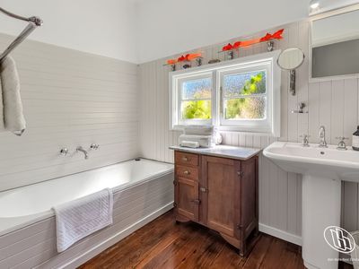 9050 Springhills Road, Tilba Tilba