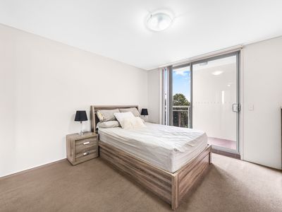 50 / 376 The Horsley Drive, Fairfield