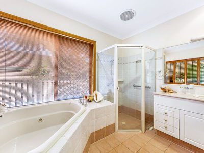 25 Santa Isobel Boulevard, Pacific Pines