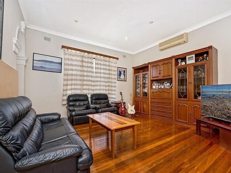 279 Wardell Rd, Dulwich Hill