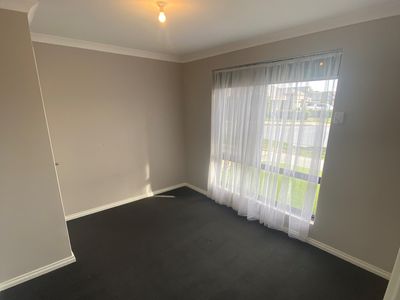 46 Kennedia Entrance, Dayton