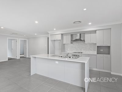 5 Saddleback Crescent, Stream Hill