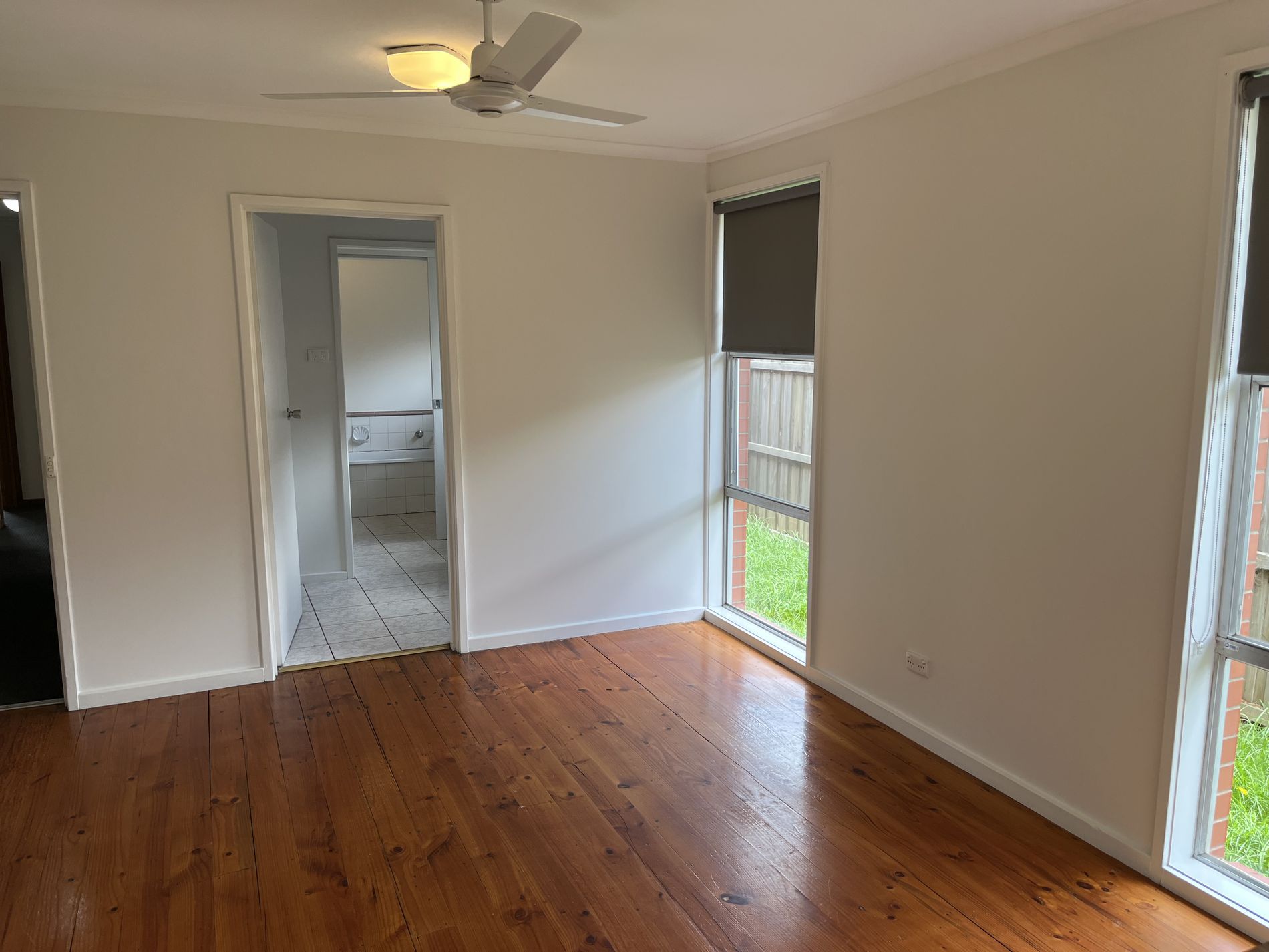 7 Telstar Court, Whittington