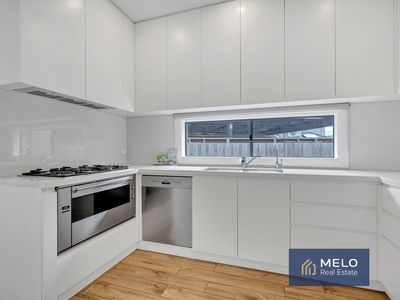 2 Lincoln Drive, Keilor East