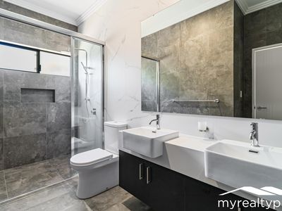 25B Hannans Street, Morley