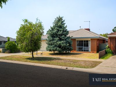 13 Thomas Wedge Drive, Wangaratta
