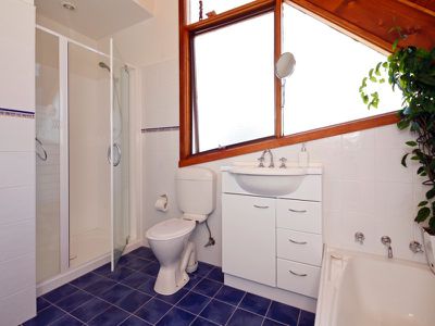 107 Old Bass Highway, Wynyard