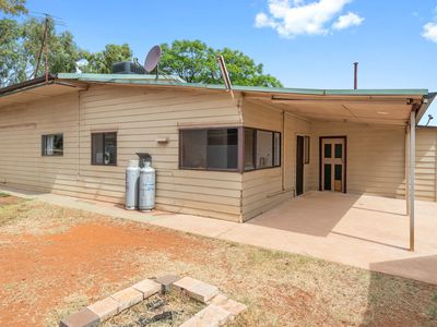 234A Piccadilly Street, Piccadilly