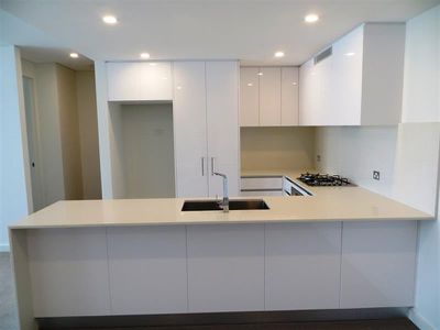 207 / 3 Grand Court, Fairy Meadow