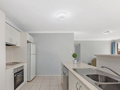 18 Waratah Ct, Yamanto
