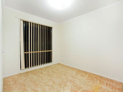 6 Belalie Close, Hampton Park