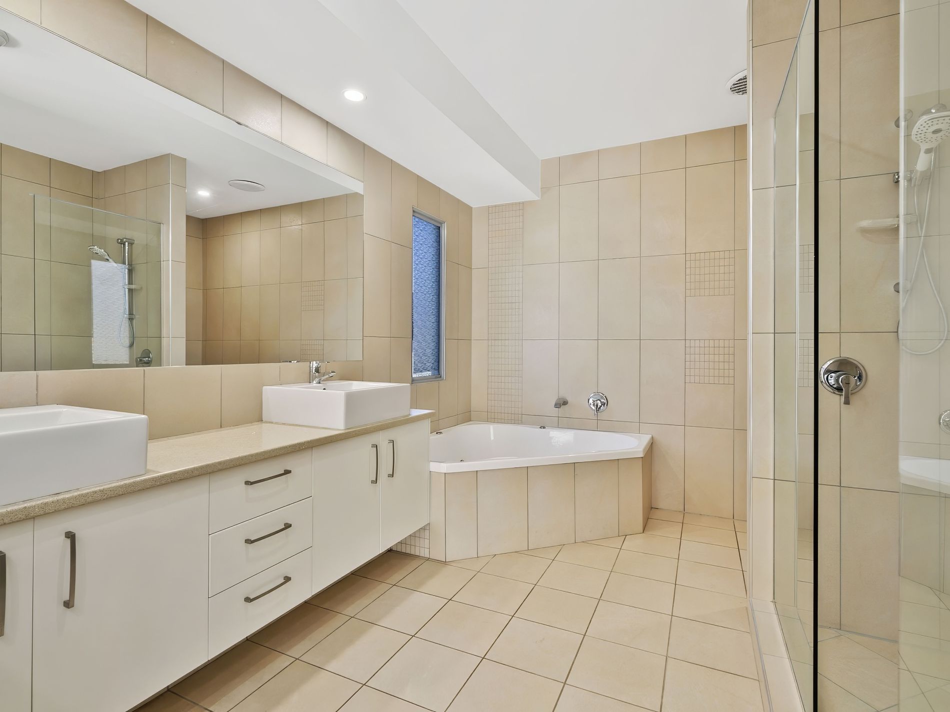 12 Inverness Place, Peregian Springs