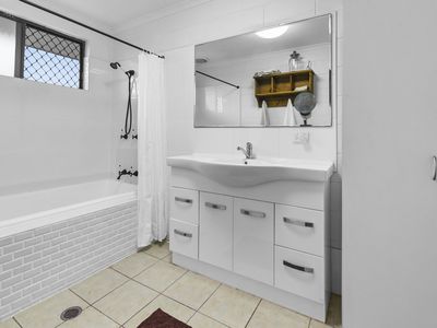 24 SKULL ROAD, White Rock