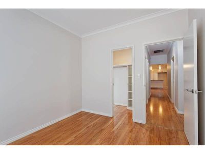 37 Bellairs Rd, Kardinya